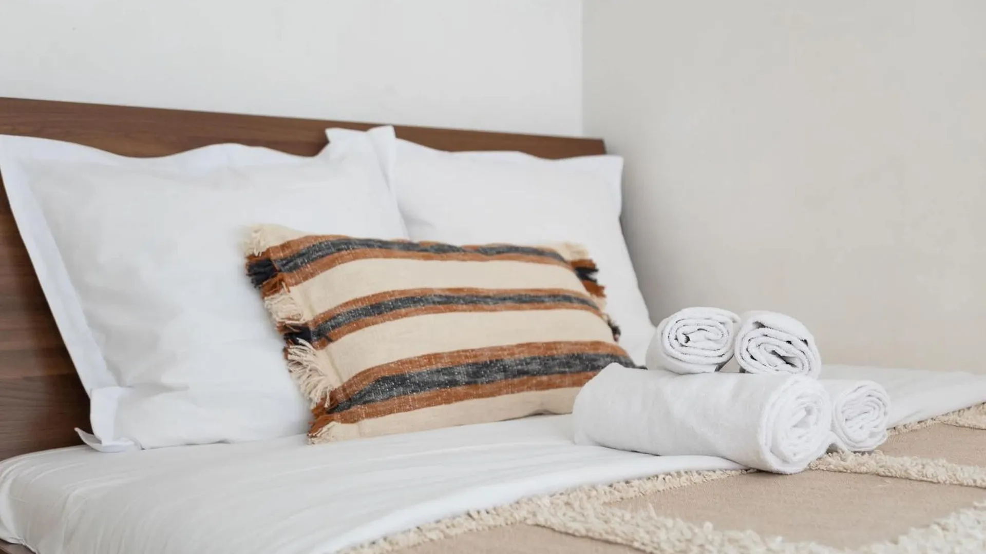 Apartment Ile Saint-Louis & Notre Dame - Cityapartmentstay Paris